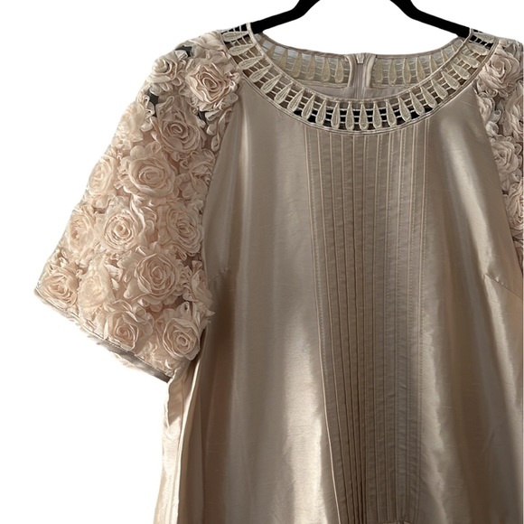 Rose detail party dress - Picture 1 of 7